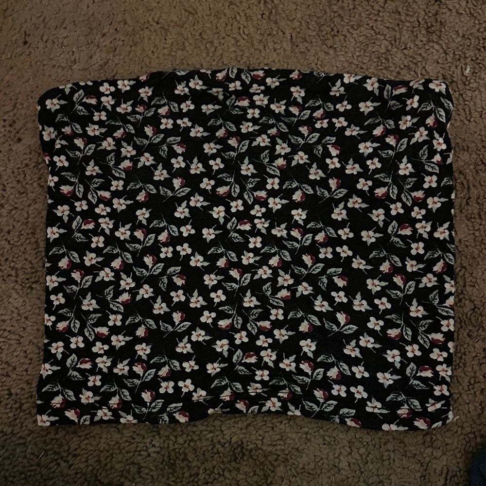 American Eagle Outfitters Black Floral Tube Top